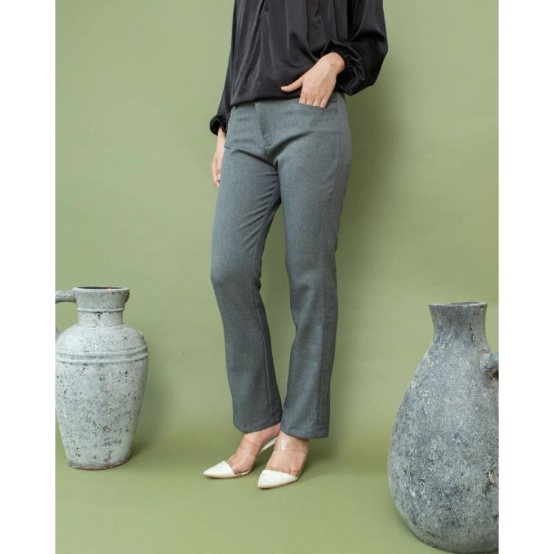 Celana Kantor Wanita Slimfit Bahan Woll-Celana Slimfit Wanita Bahan Woll