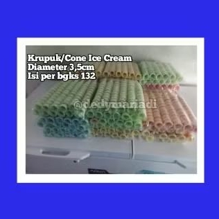 

KRUPUK/CONE ICE CREAM, DIAMETER LUAR 3,5 CM,DIAMETER DALAM 3 CM,TINGGI/PANJANG 10 CM,ISI 1 BUNGKUS 132.