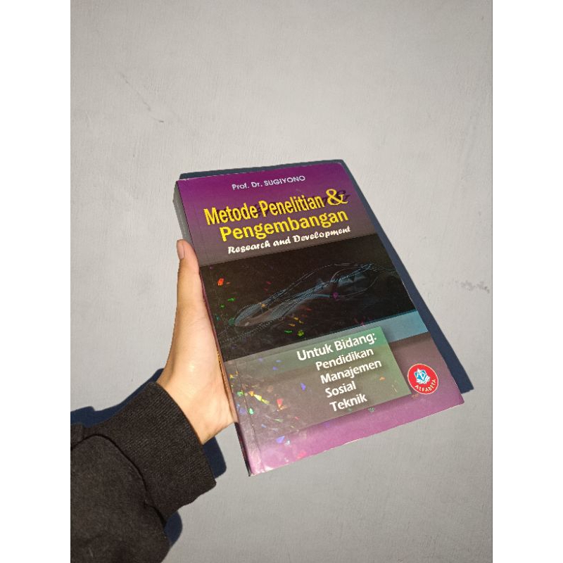 PRELOVED BUKU METODE PENELITIAN & PENGEMBANGAN Research and Development SUGIYONO 2022