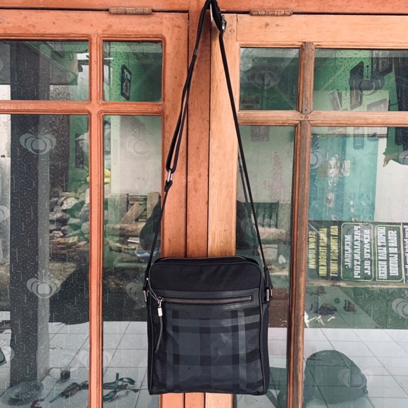 Daks sling bag leather x kanvas