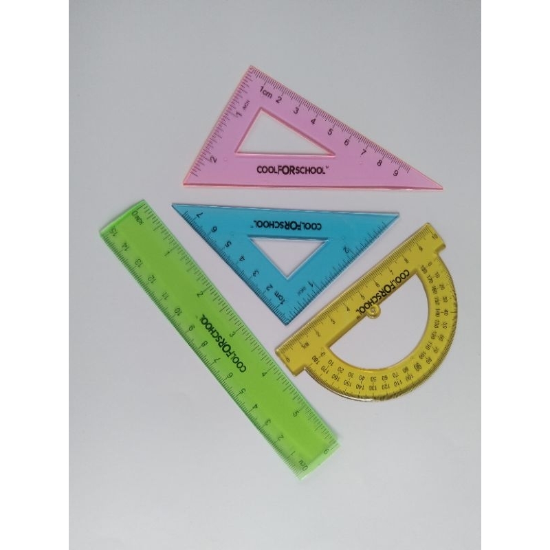 

Penggaris satu set isi 4 pcs 4 model kualitas tinggi harga ekonomis