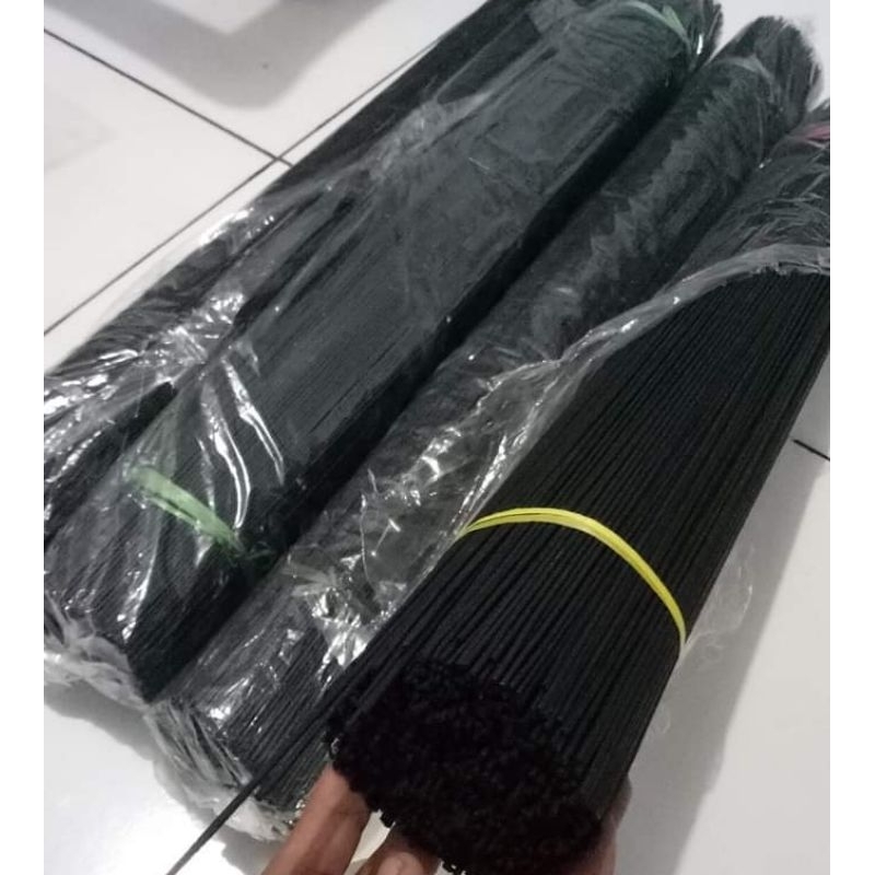 Ruji hitam gloss 2.5mm panjang 55cm isi 1000batang bahan bambu/lidi bambu sangkar burung