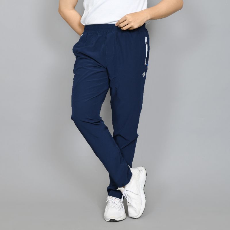 celana training van hausen original