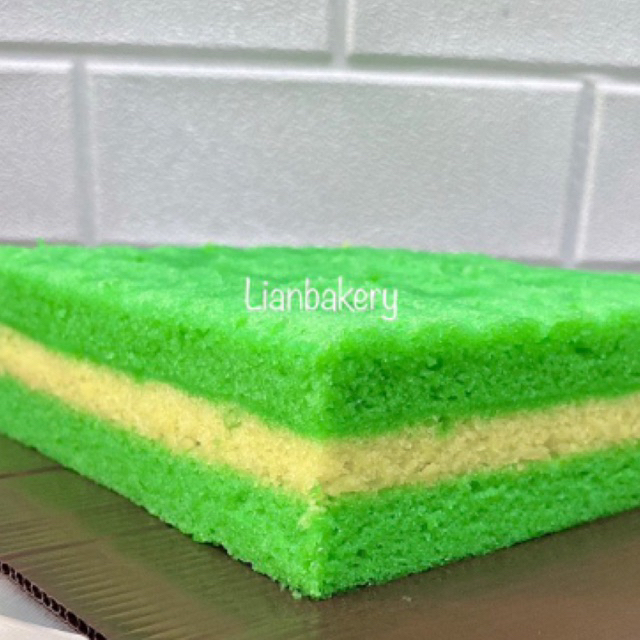 

LB/BROWNIES KUKUS PANDAN KEJU/BOLU KUKUS PANDAN KEJU