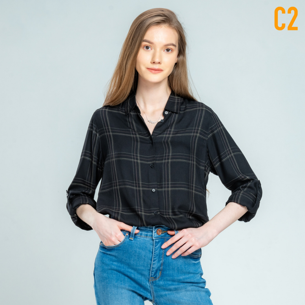C2 Elthia Black Kemeja Casual Wanita