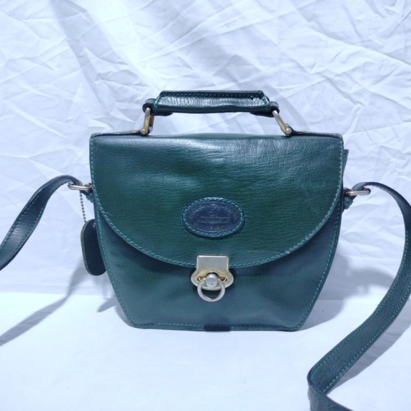 Tas Selempang Sling Bag Kulit Wanita Vintage Second Branded Preloved