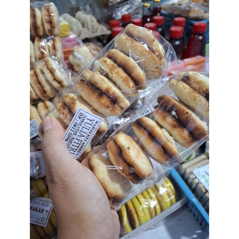 

Kue klambin/wadai tambak hanyar