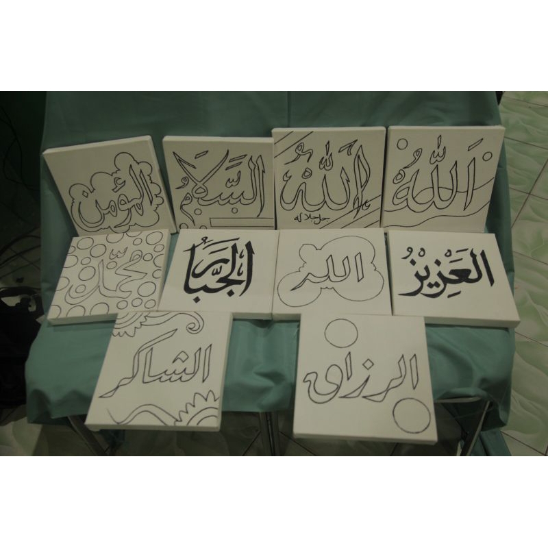 

Sketsa Kaligrafi media kanvas marsoto (tebal) ukuran 20 X 20