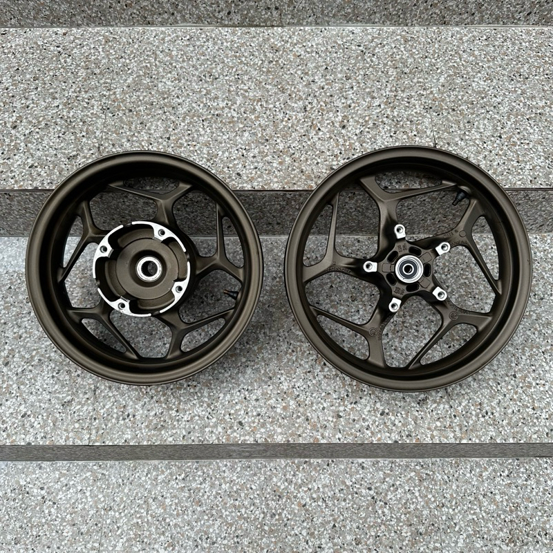 velg pcx 160 depan belakang