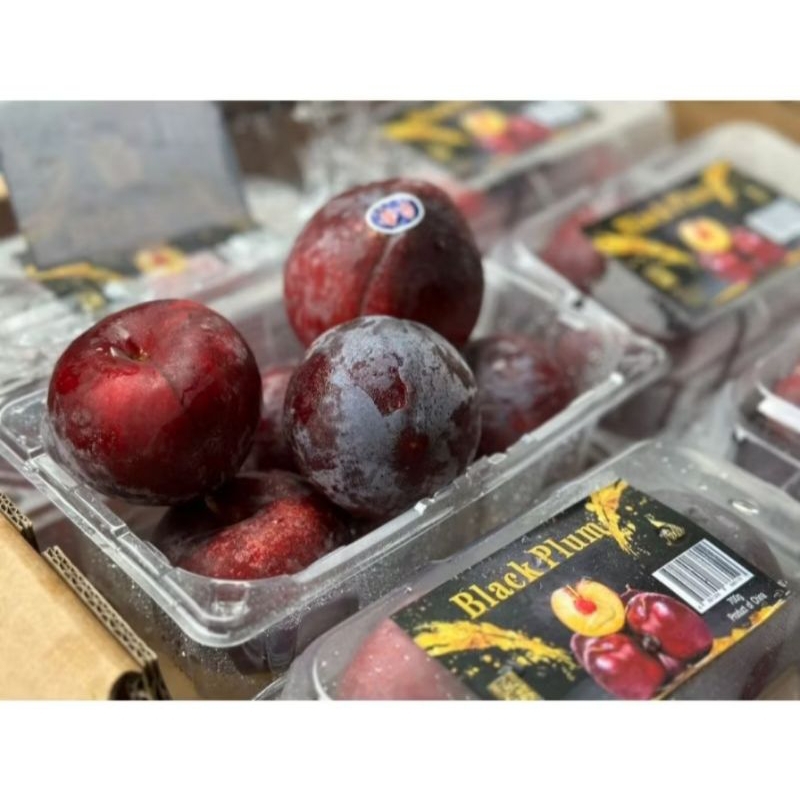 

Buah Black Plum 500 gr