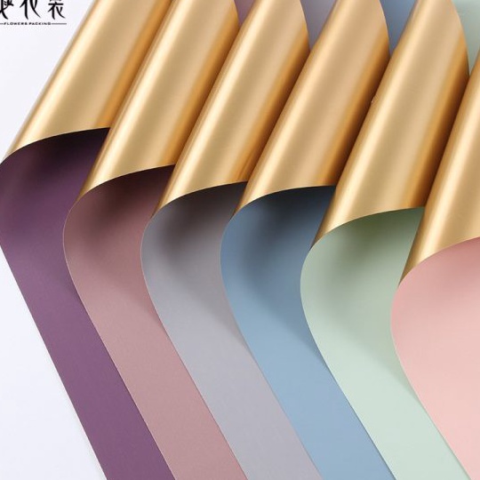 

KUALITAS SUPER 2 Lembar Flower Wrapping Paper Bi Color Gold Emas 2 Side Premium Florist Kertas Buket Bunga Emas Korea Cellophane GRADE A