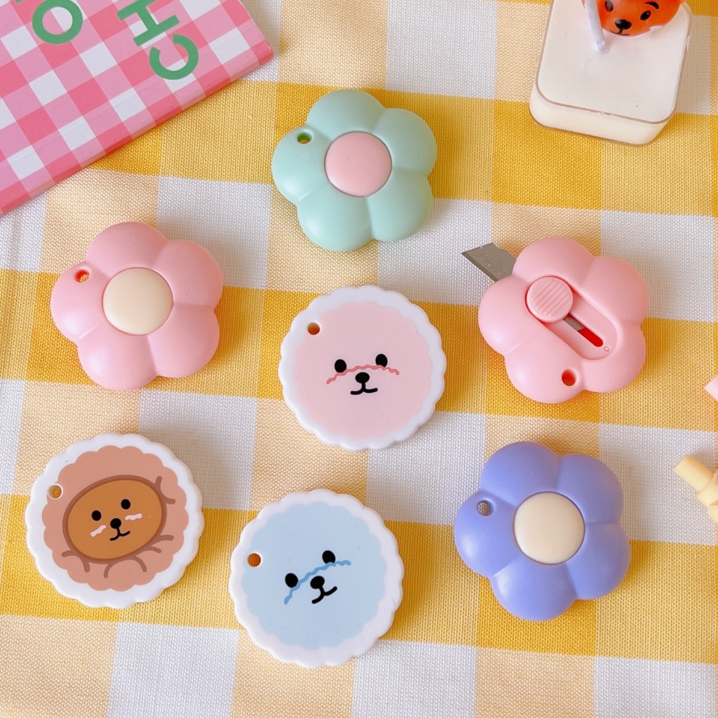 

Cuter Mini Beruang & Bunga Pemotong Kertas Kater Motif Mini Karakter Lucu Small Knife Pisau Art Knife Cute Cutter