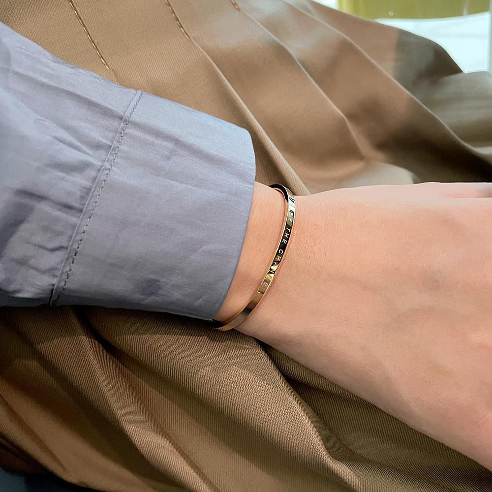 Gelang Wd/Classic Cuff Wd Premium Gold Rosegold Silver Wanita Titanium