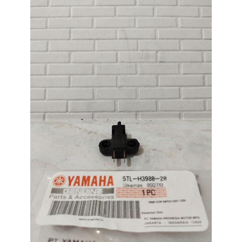 Swit Rem Kiri / Rem Belakang Motor Yamaha Mio Sporty, Mio Smile, MioSSoul