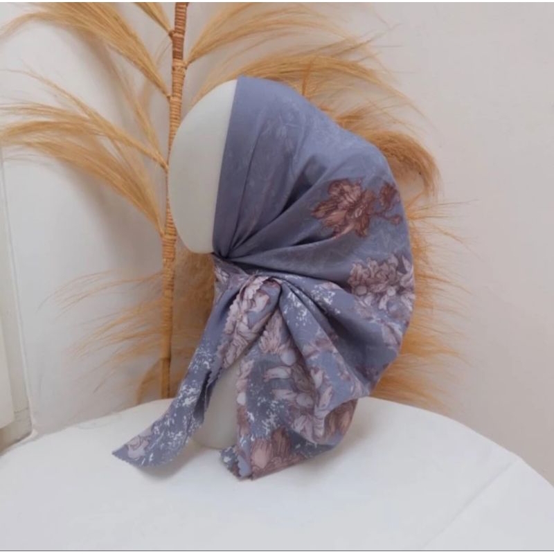 Jilbab segiempat voal motif lasercut// segiempat voal printing // hijab voal lasercut