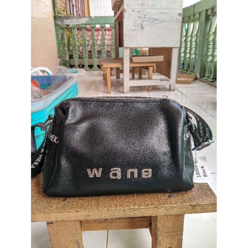 tas import rijek sedikit
