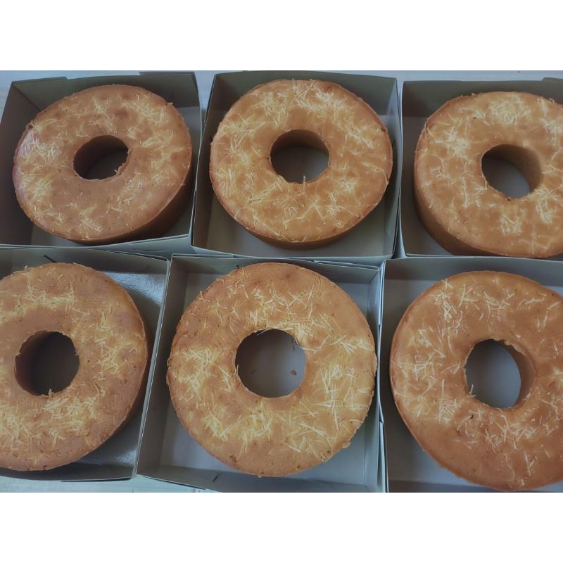 

BOLU TAPE KEJU ISTANA BOLU