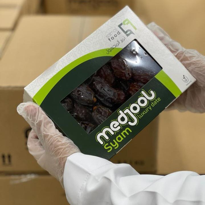 

Kurma Medjool Syam Luxury Dates - 1kg