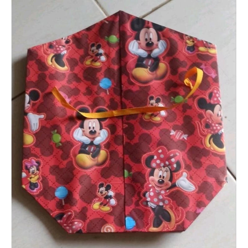 

tas kertas tas kado tas cantik