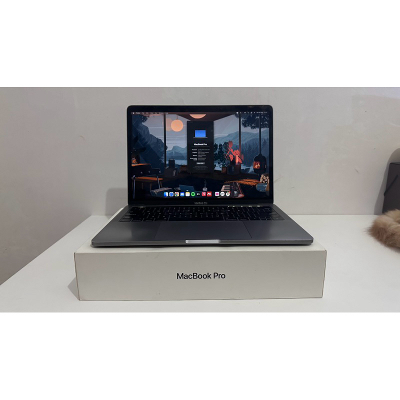 Macbook 2017 512 GB Touchbar