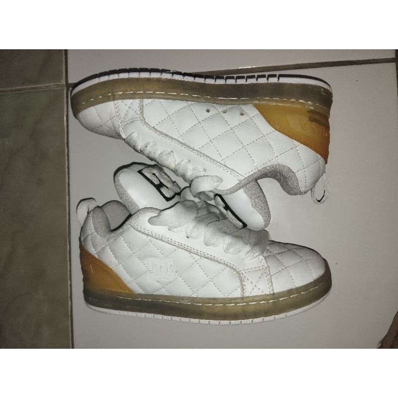 DC Maison Mihara Yasuhiro