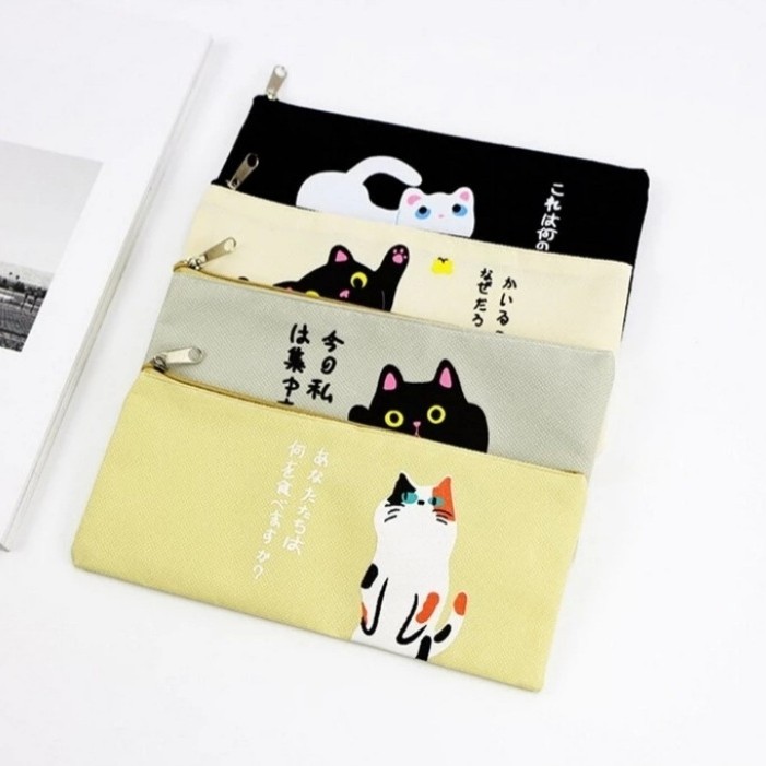 

Tempat Pensil Motif Kucing Japanese Cat Pencil Case