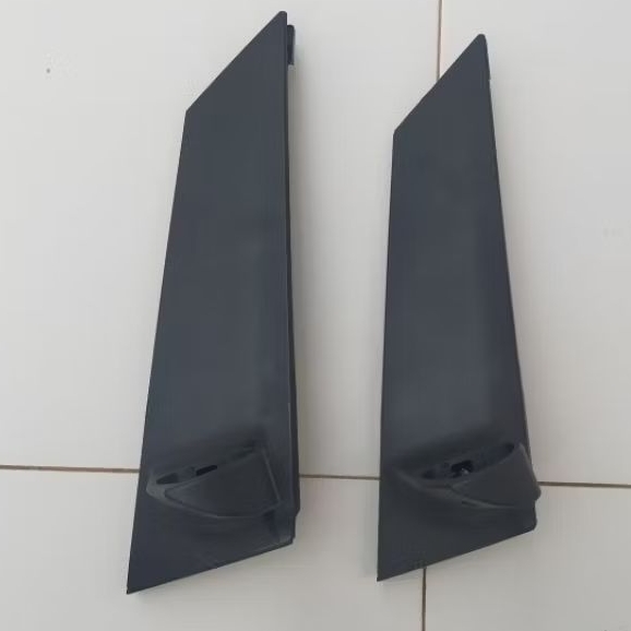Dudukan Kaki Spion Inova 2005 - 2015