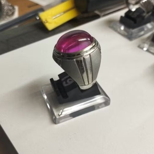 Batu Merah Siam Bangkok