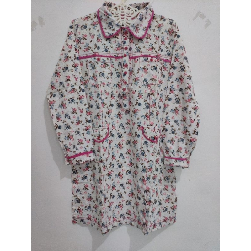 Tunik Baju Warna Putih Flower Bunga Soft Pink Cewek Wanita