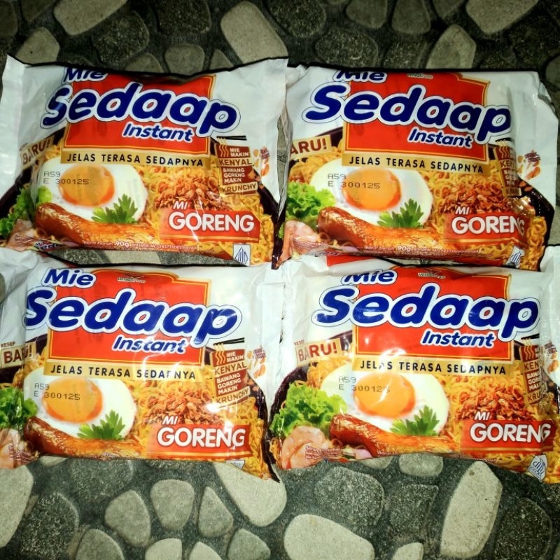 

Mie Sedaap Goreng Campur isi 4 / Mie Instan