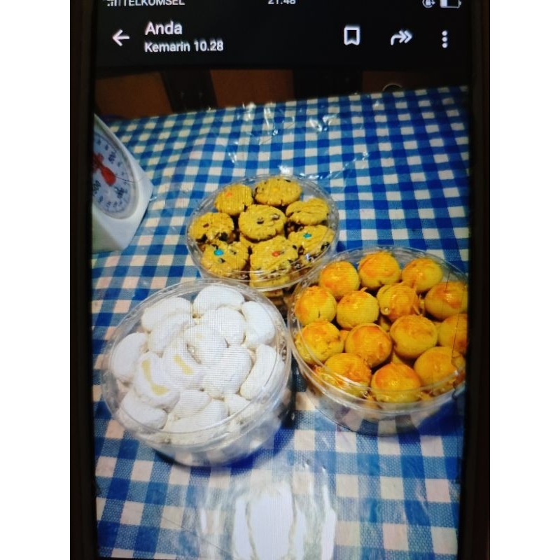 

KUE SALJU MAMAH ADIT