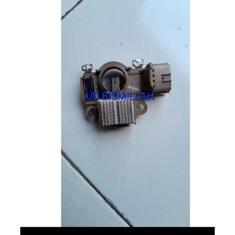 ic regulator dinamo amper ss injeksi ori copotan