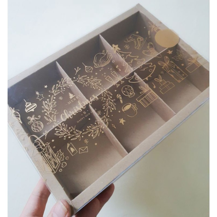 

5 pcs box mika kemasan eggtart sekat isi 6 ukuran 7x7x4cm warna coklat natal