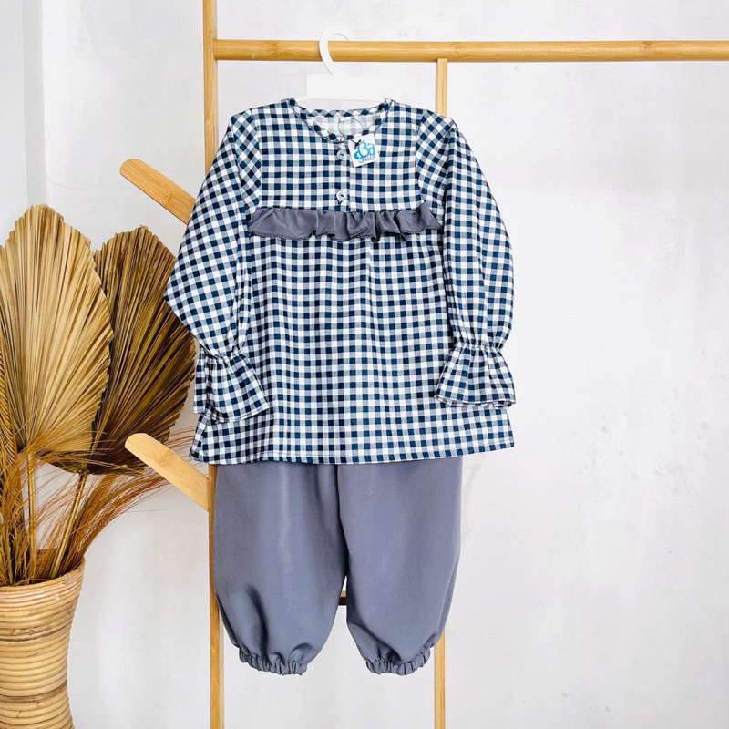 stelan baju anak perempuan panjang kotak-kotak kekinian bahan adem nyaman