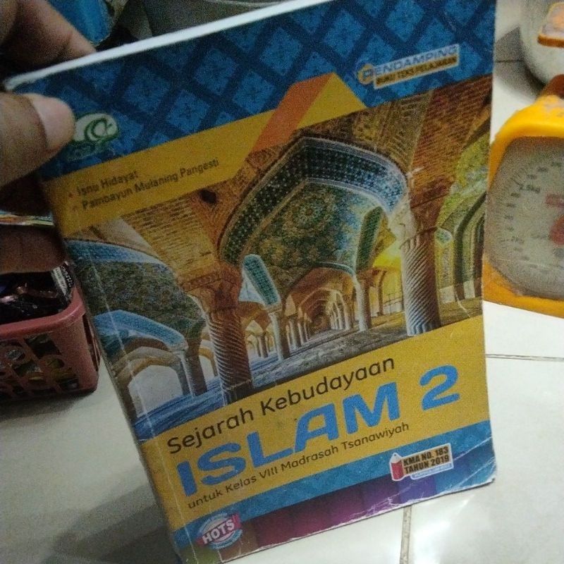 Sejarah Kebudayaan ISLAM Madrasah Tsanawiyah KELAS 8 K13 KMA NO.189 TAHUN 2019 Isnu Hidayat Aqila