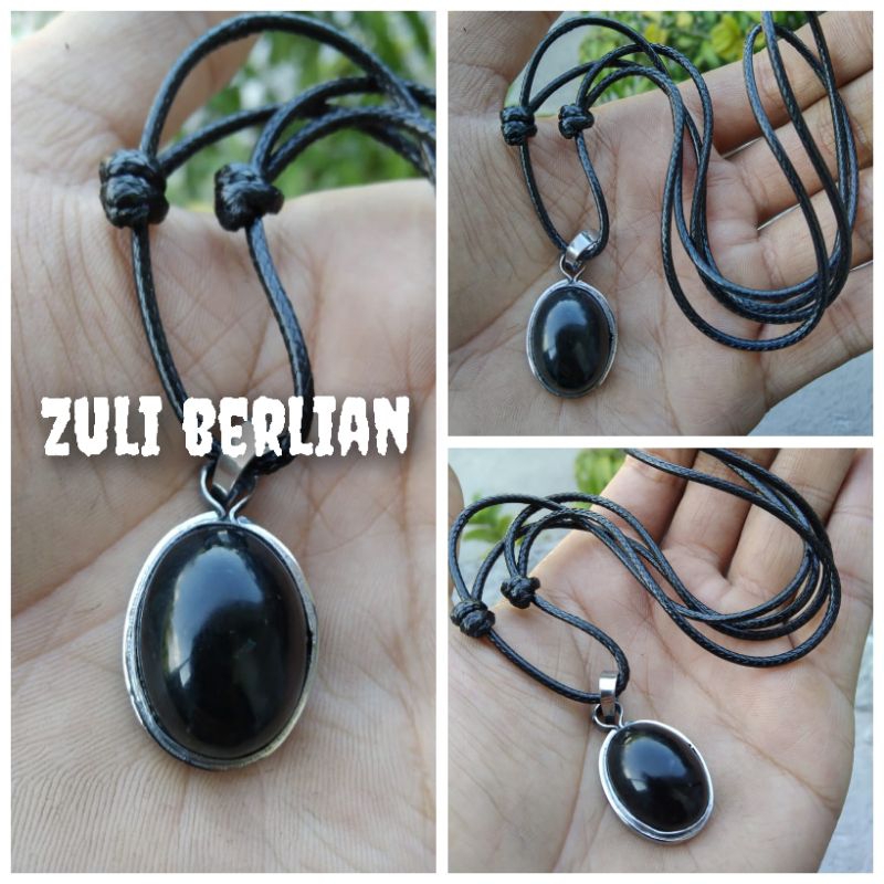 Kalung liontin batu badar besi hitam