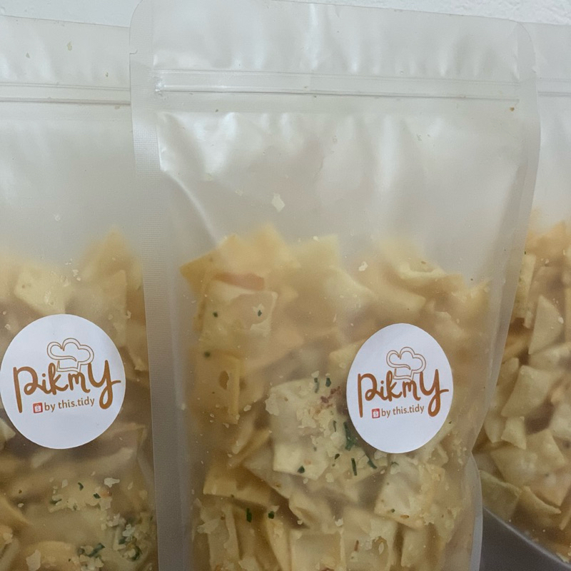 

Pikmy | Kripik Yummy Pangsit Goreng Krispy
