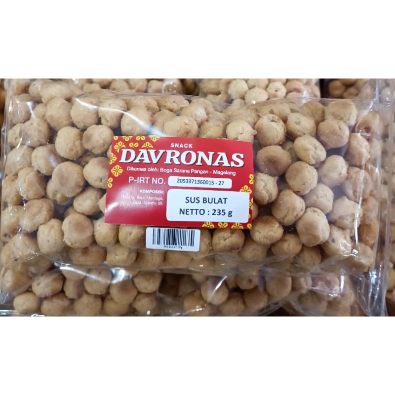 

Sus Bulat Davronas 235gr Camilan oleh-oleh khas Jogja Magelang Semarang Jateng DIY