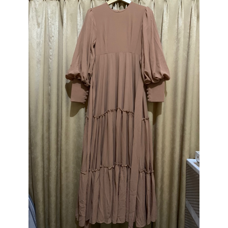 DRESS PESTA SIMPEL AKAD RESEPSI ORIGINAL BY PUTHIC.ID