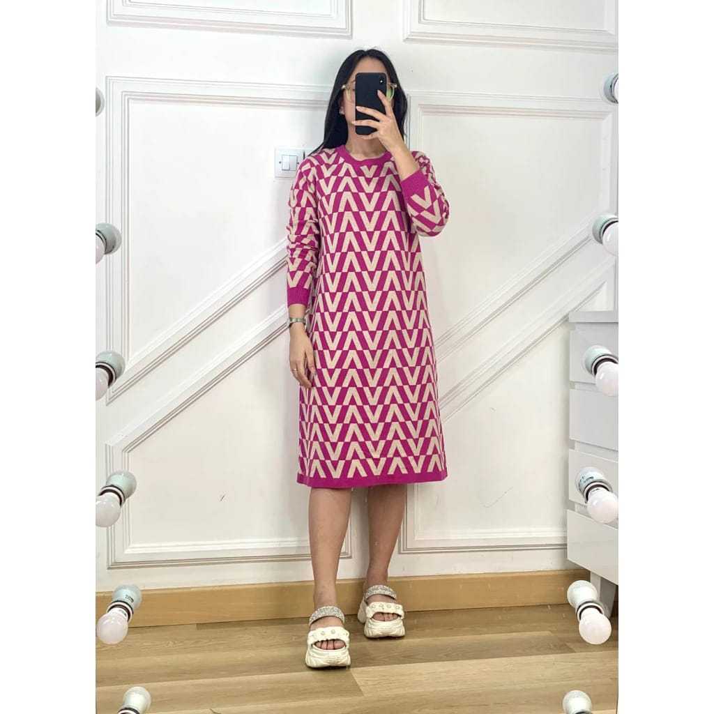 REALPICT TUNIK RAJUT PREMIUM JUMBO MOTIF V BRANDED