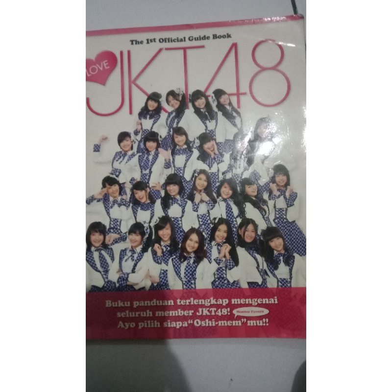 thrift love jkt48 the 1st official guide book (booked Jangan diCO)