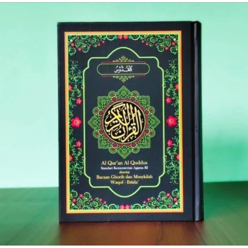 Alquran 1 warna Alquran Al Quddus Quran Rosm Usmani Qur'an ayat pojok Quran tajwid Yanbua