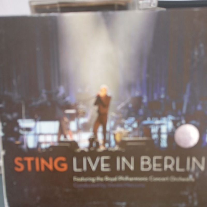 CD DVD sting live in Berlin import