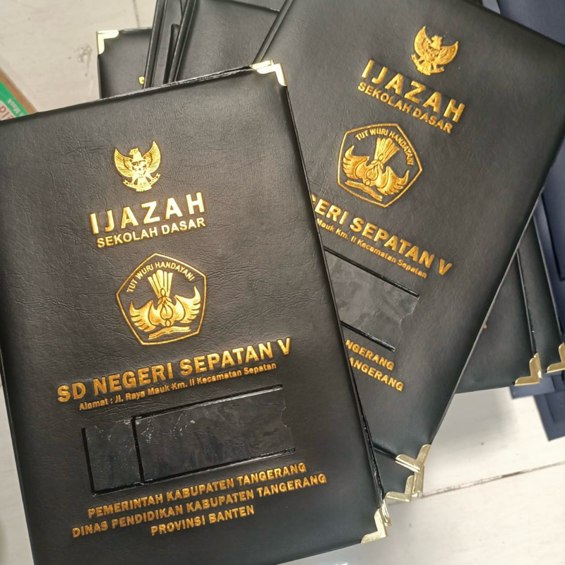

COVER MAP RAPORT & IJAZAH K13 HOTPRINT EMBOSS
