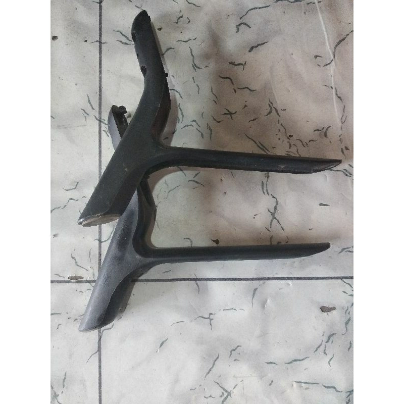 Stand kaki tv led LG 32LB550A