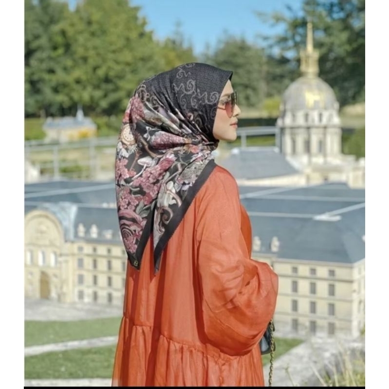 wonderlan caviar&jubilation cery buttonscarves