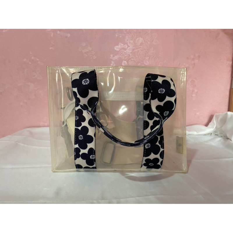 Preloved Sovlo Mini Cleo Monochrome Putih