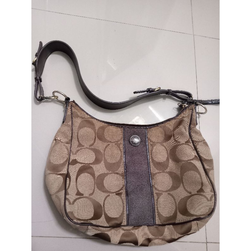 Tas Coach Preloved