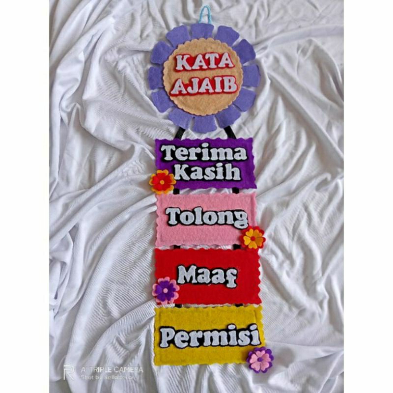 KATA AJAIB TERMURAH / HIASAN DINDING KELAS PAUD / TK / SD / TUGAS SEKOLAH HIASAN DINDING KERAJINAN K
