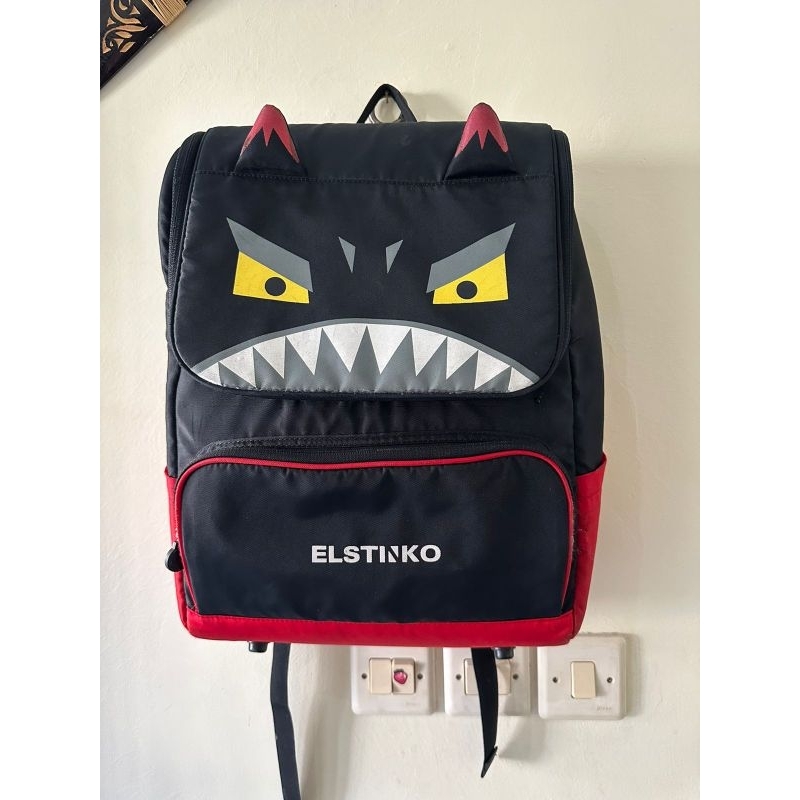 Tas Elstinko keren